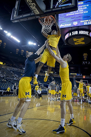 Austin Davis (51), Jaron Faulds (44), and Rico Ozuna-Harrison (14)