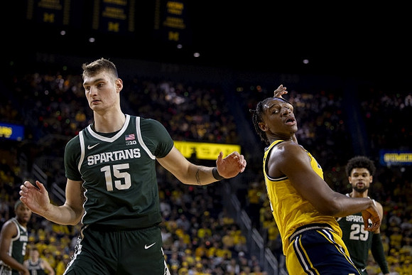 Tarris Reed Jr. (32)