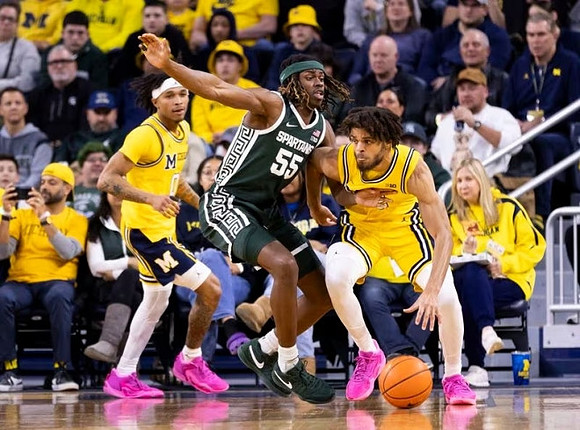 Dug McDaniel (0) and Tray Jackson (2)