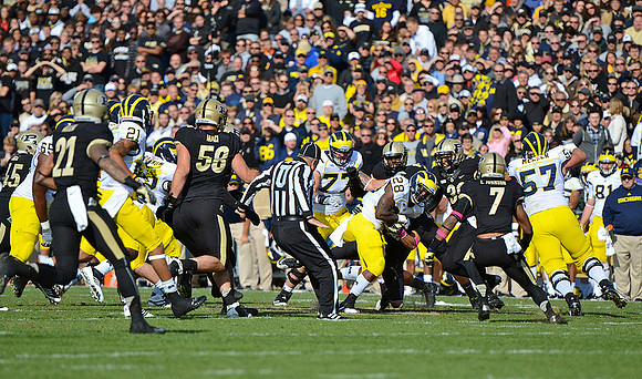 Patrick Omameh (65), Roy Roundtree (21), Ricky Barnum (52), Taylor Lewan (77), Fitzgerald Toussaint (28), and Elliott Mealer (57)