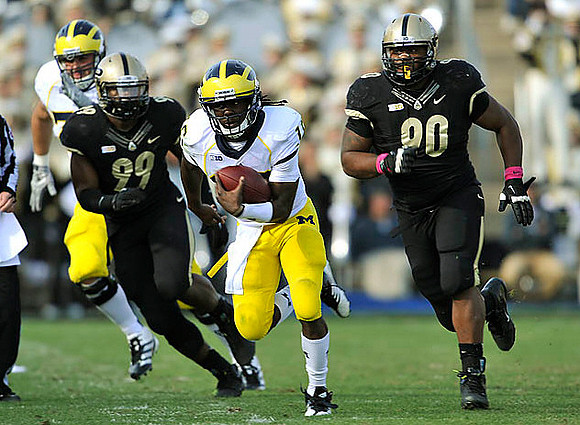 Denard Robinson (16)