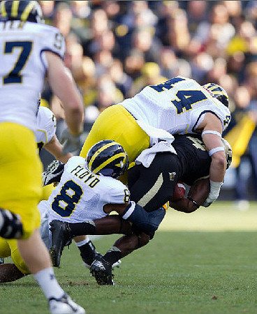 Elliott Mealer (57), J.T. Floyd (8), and Desmond Morgan (44)
