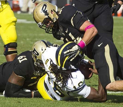 Denard Robinson (16)