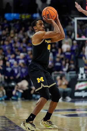 Nimari Burnett (4)
