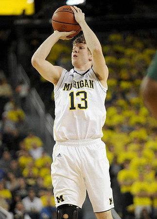 Matt Vogrich (13)