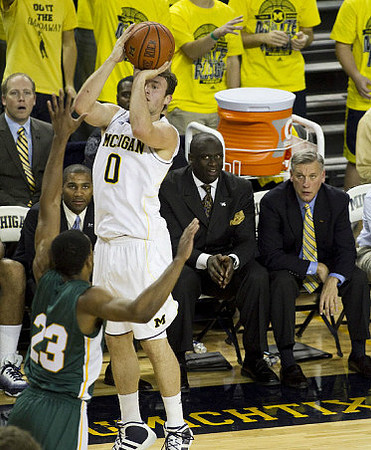Zack Novak (0), LaVall Jordan, Bacari Alexander, and Jeff Meyer