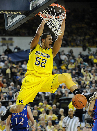 Jordan Morgan (52)