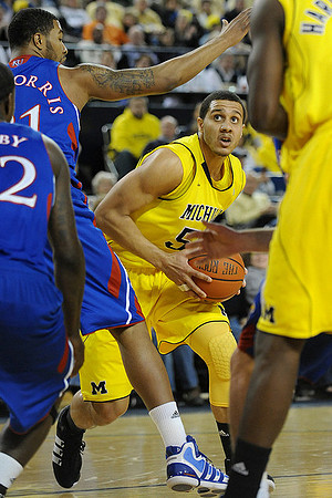 Jordan Morgan (52)