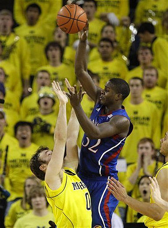 Zack Novak (0) and Jordan Morgan (52)