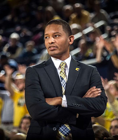 Chattanooga Head Coach Lamont Paris