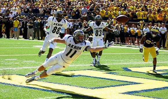 Delonte Hollowell (24)