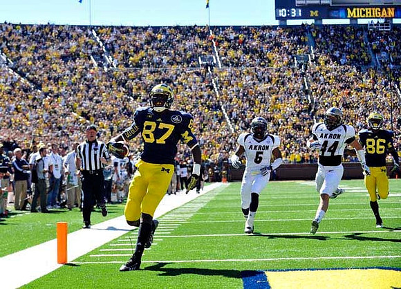 Devin Funchess (87) and Jehu Chesson (86)