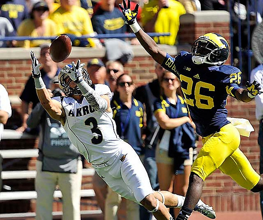 Jourdan Lewis (26)