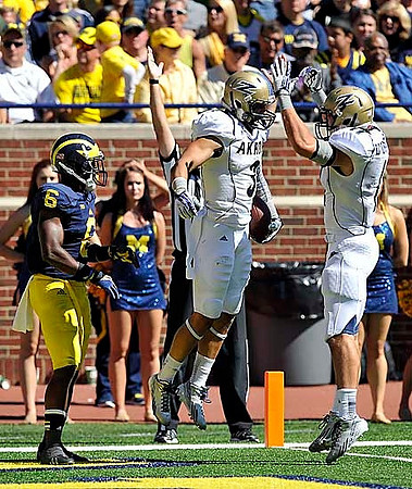 Raymon Taylor (6)