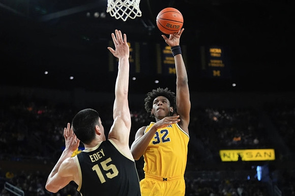 Tarris Reed Jr. (32)