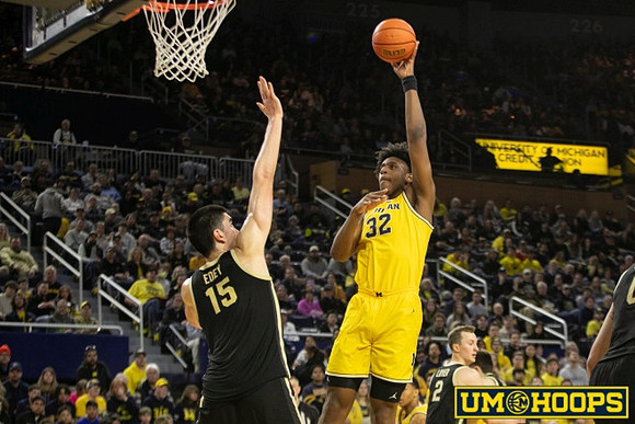 Tarris Reed Jr. (32)