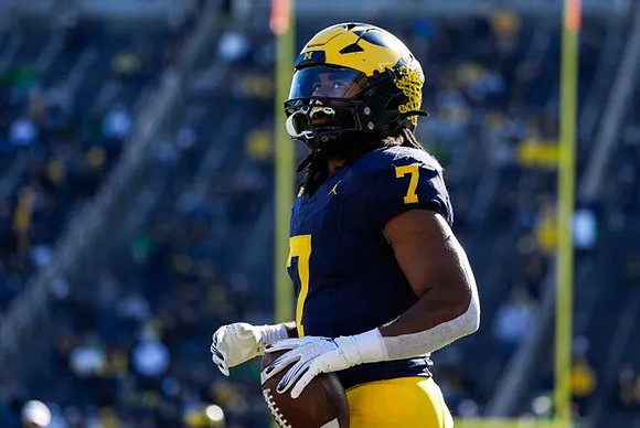 Donovan Edwards (7)