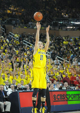 Nik Stauskas (11)