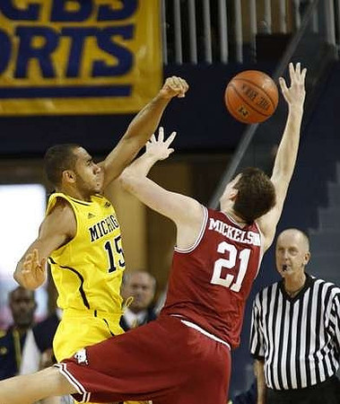 Jon Horford (15)