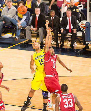 Jon Horford (15)