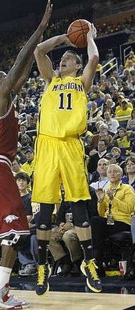 Nik Stauskas (11)
