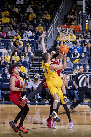 DeVante' Jones (12)