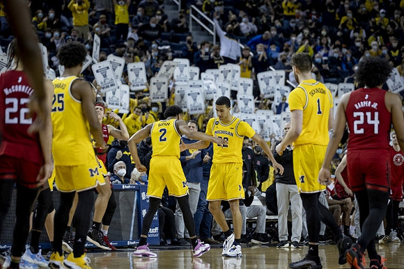 Jace Howard (25), Kobe Bufkin (2), Caleb Houstan (22), and Hunter Dickinson (1)