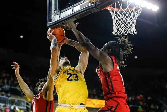Brandon Johns Jr. (23)