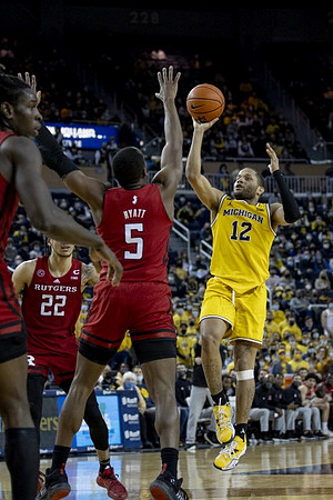 DeVante' Jones (12)