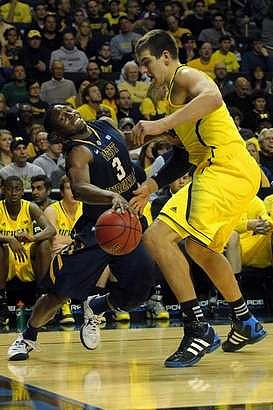 Mitch McGary (4)