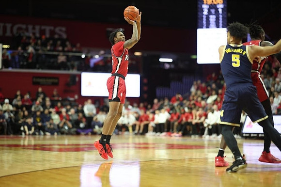 Terrance Williams II (5)