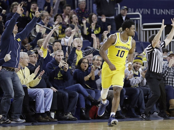 Derrick Walton Jr. (10)