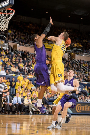 Duncan Robinson (22)