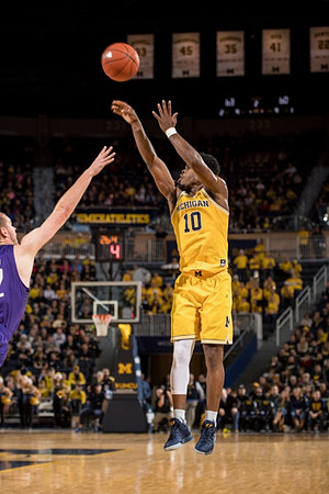 Derrick Walton Jr. (10)