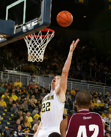 Blake McLimans (22)