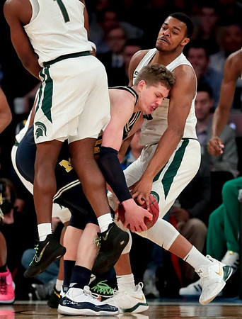 Moritz Wagner (13)
