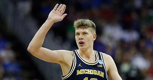 Moritz Wagner (13)