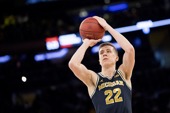 Duncan Robinson (22)