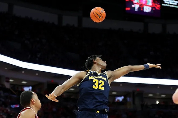 Tarris Reed Jr. (32)