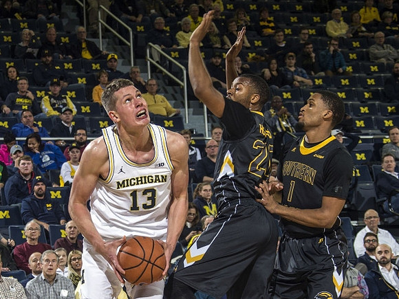 Moritz Wagner (13)