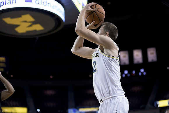 Duncan Robinson (22)
