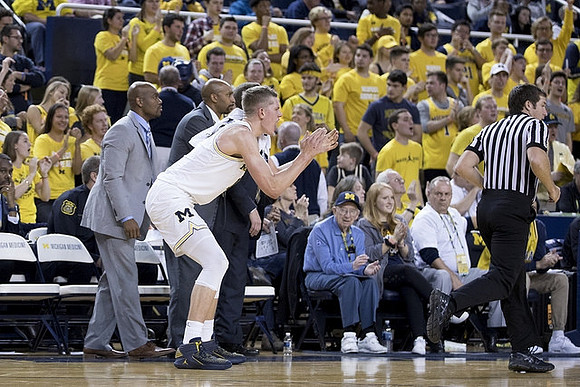 Deandre Haynes, Saddi Washington, and Moritz Wagner (13)