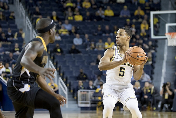 Jaaron Simmons (5)