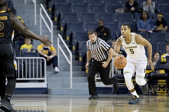 Jaaron Simmons (5)