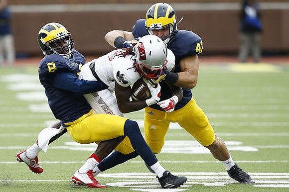 Channing Stribling (8) and Ben Gedeon (42)