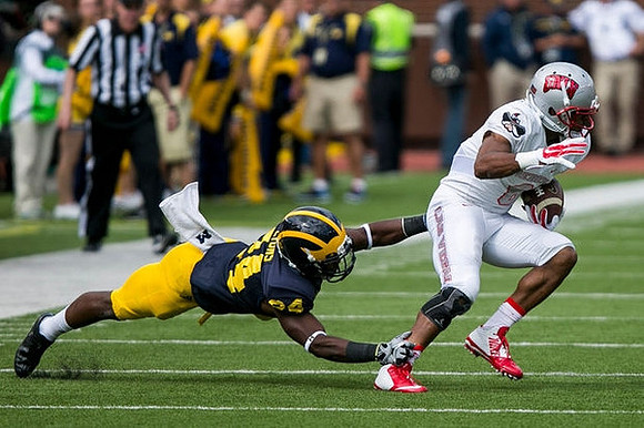 Wayne Lyons (24)