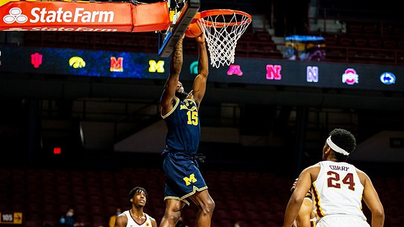 Chaundee Brown Jr. (15)