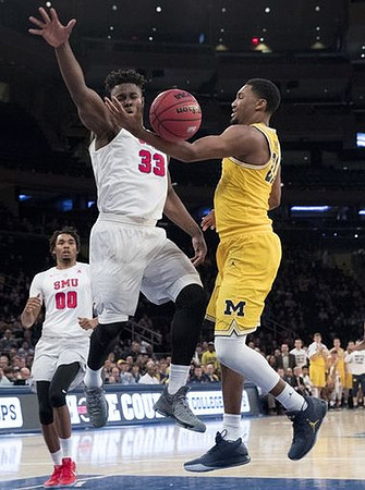 Zak Irvin (21)