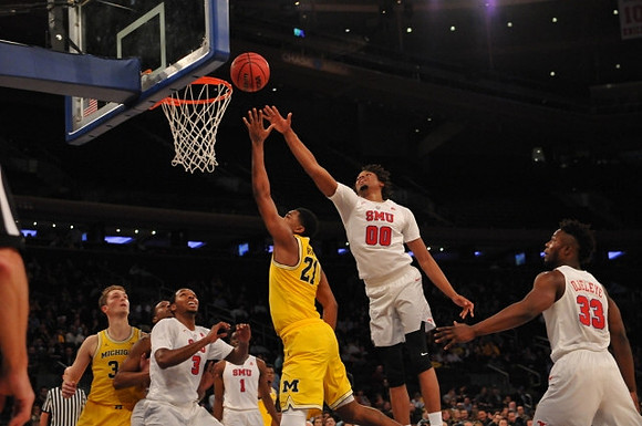 Mark Donnal (34) and Zak Irvin (21)