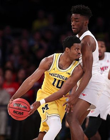 Derrick Walton Jr. (10)